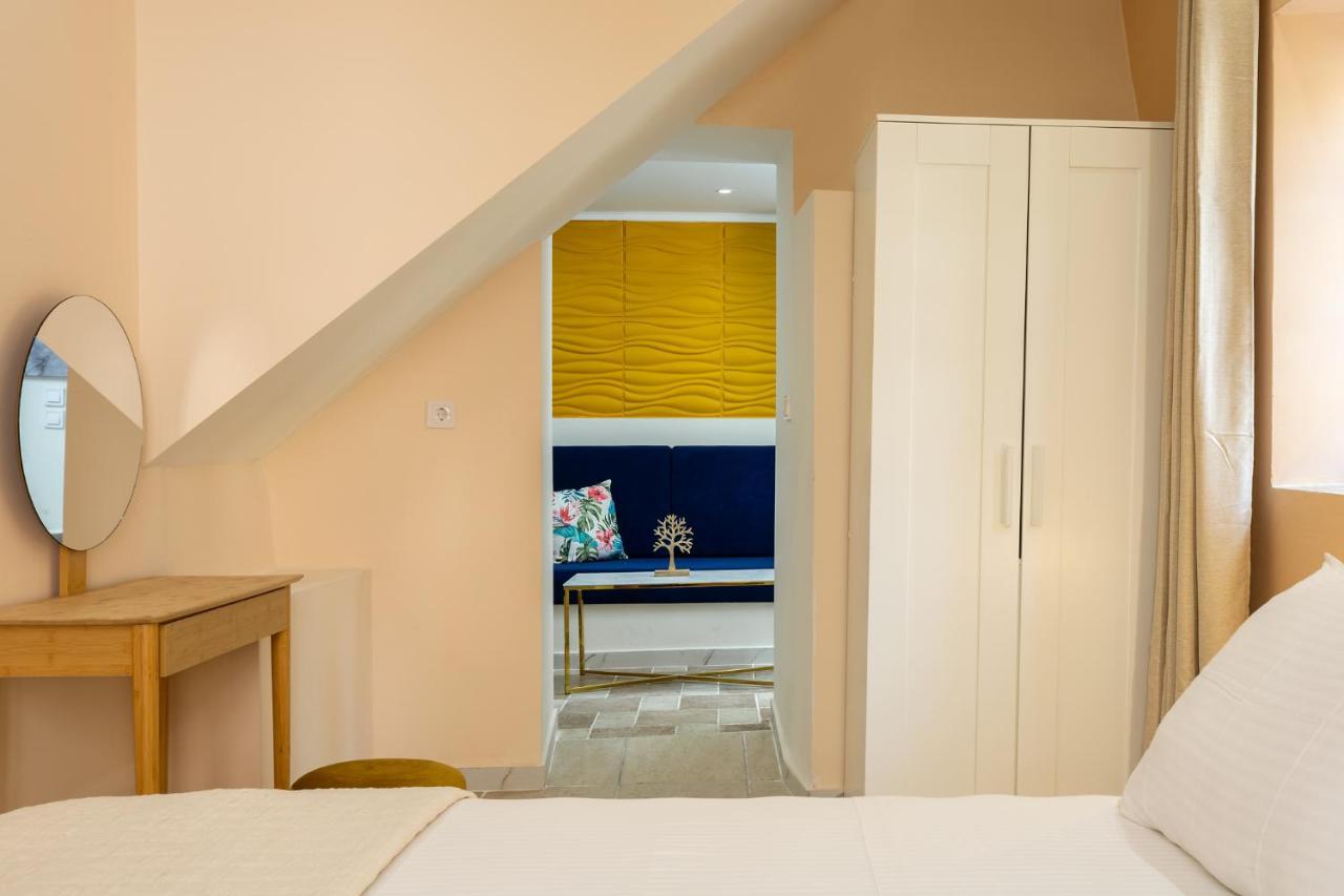 Ydragogeio Rooms Old Town Chania  Buitenkant foto