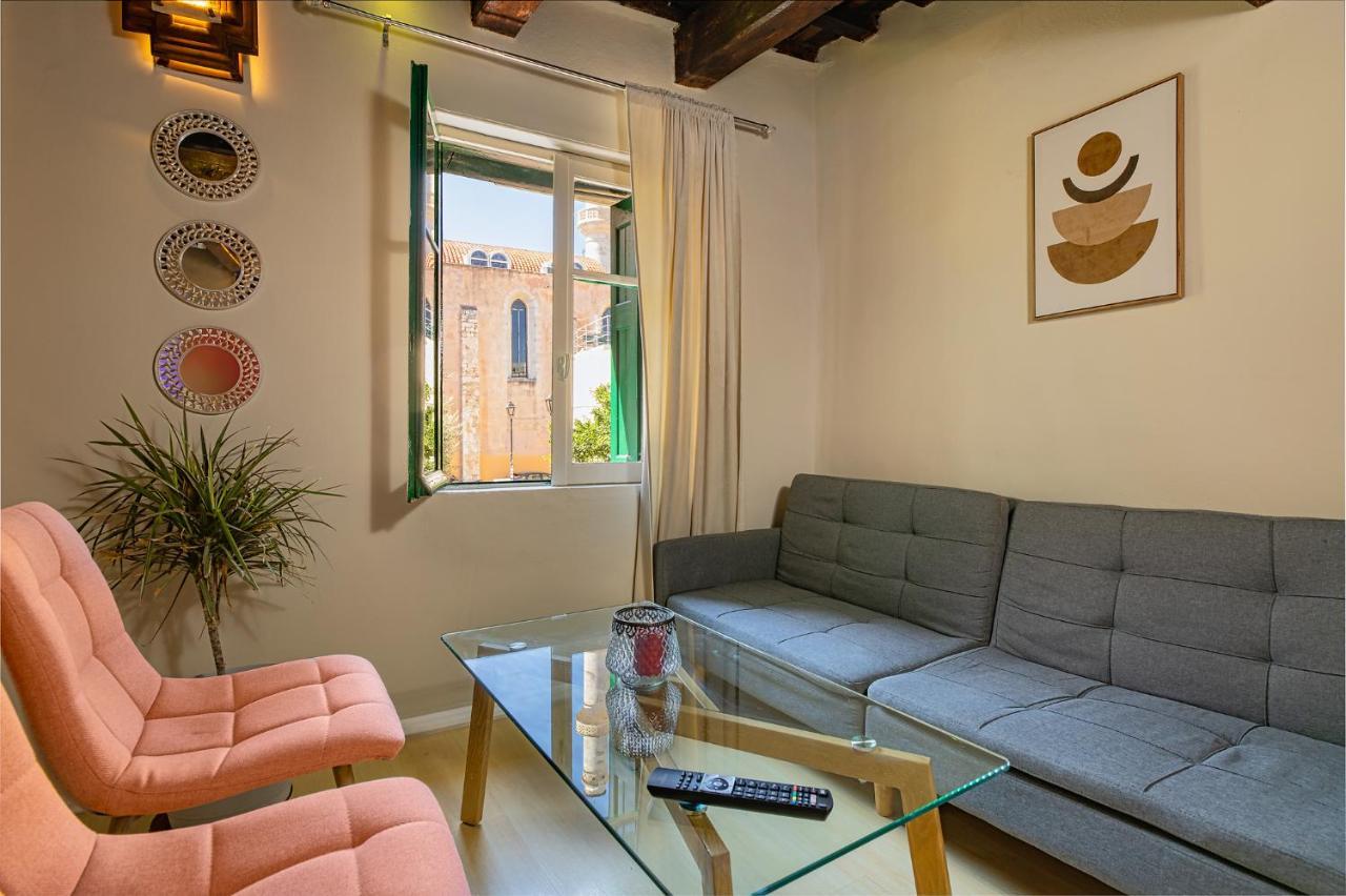 Ydragogeio Rooms Old Town Chania  Buitenkant foto